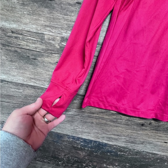 Puma Fushia Dark Pink Long Sleeve T-Shirt with Back Lace Detail - Picture 5 of 10